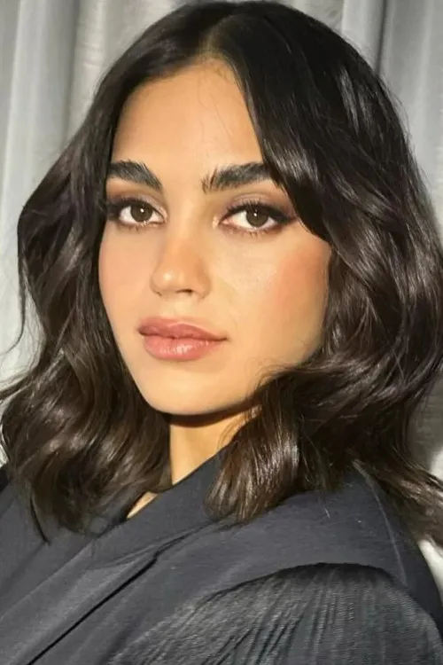 Melissa Barrera photo