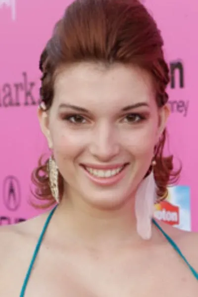 Dani Thorne photo