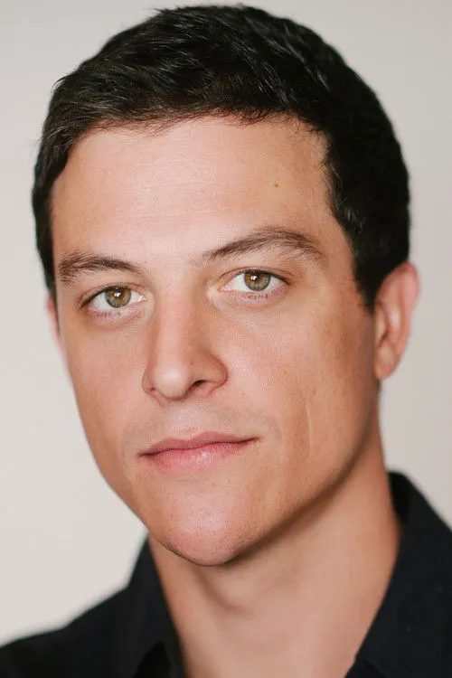 Steven Carrington
