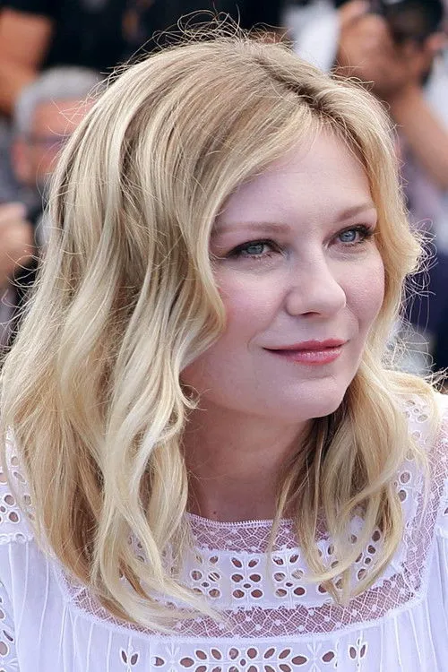 Kirsten Dunst photo