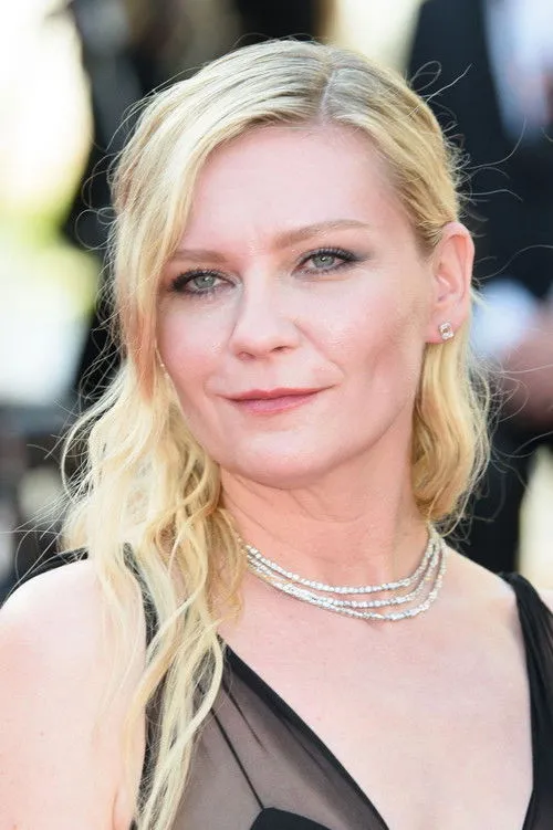 Kirsten Dunst photo