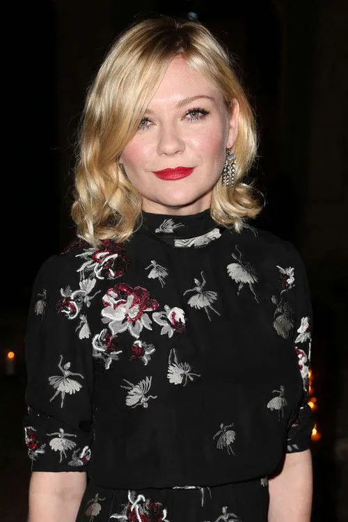 Kirsten Dunst photo