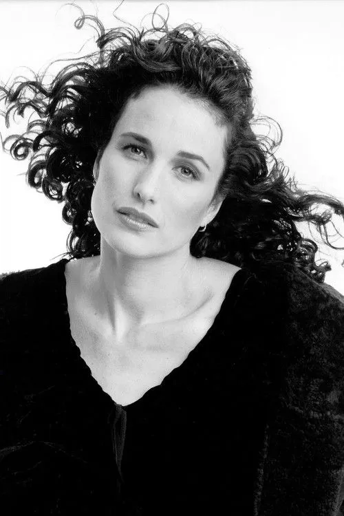 Andie MacDowell photo