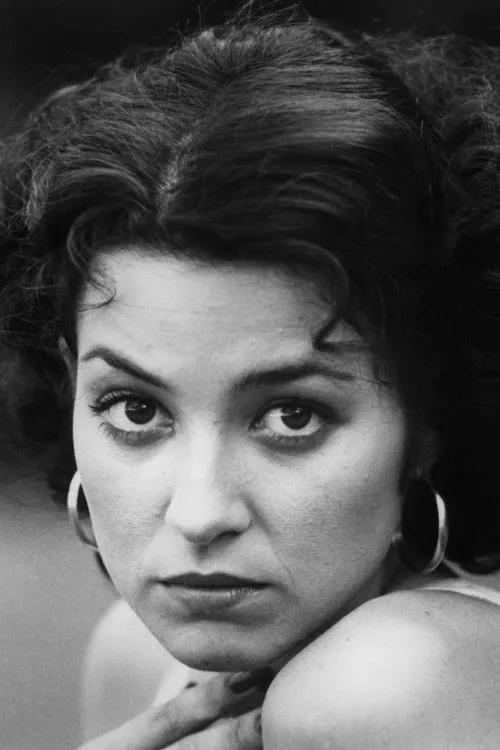 Annie Potts photo