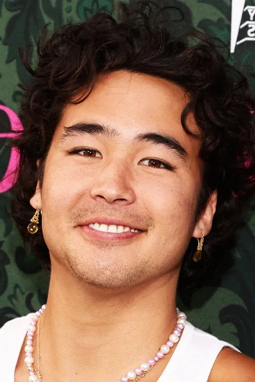 Nico Hiraga photo