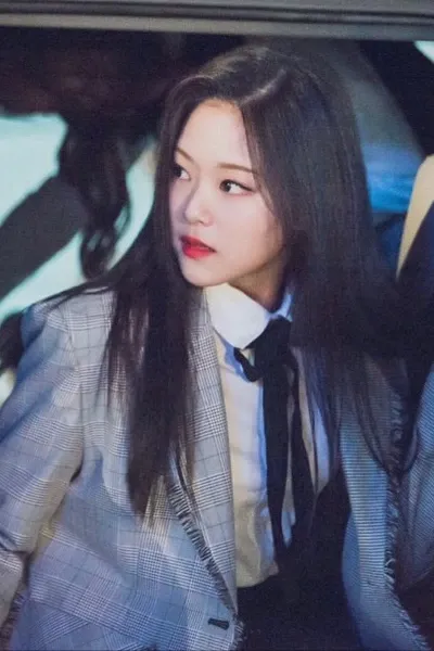 Kim Hyunjin photo