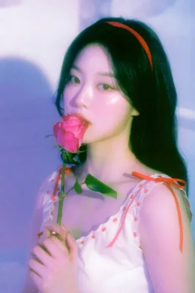 Kim Hyunjin photo