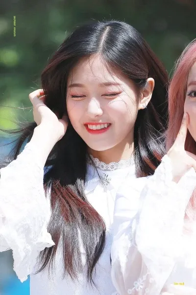 Kim Hyunjin photo