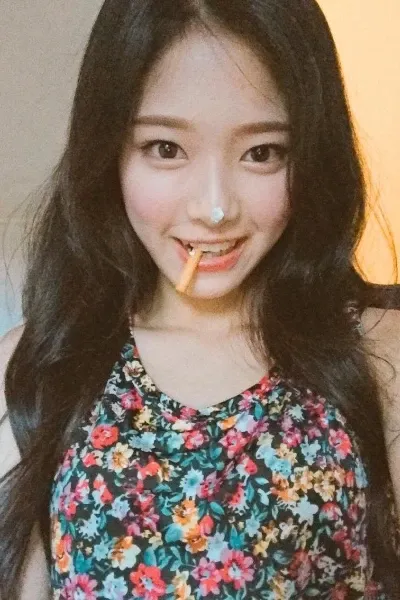 Kim Hyunjin photo