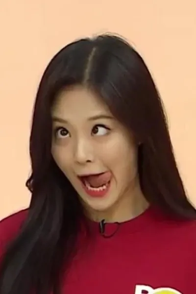 Kim Hyunjin photo