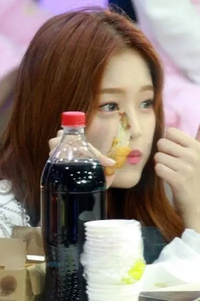Kim Hyunjin photo