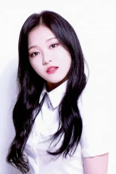 Kim Hyunjin photo