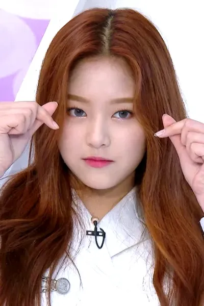 Kim Hyunjin photo