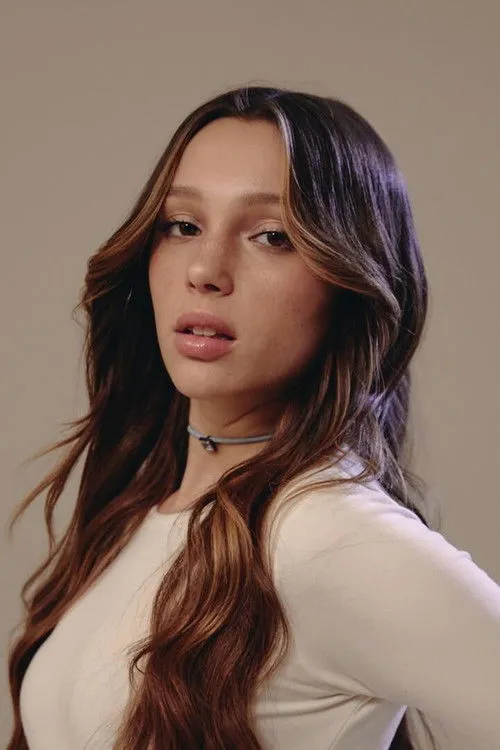 Sarah Toscano photo