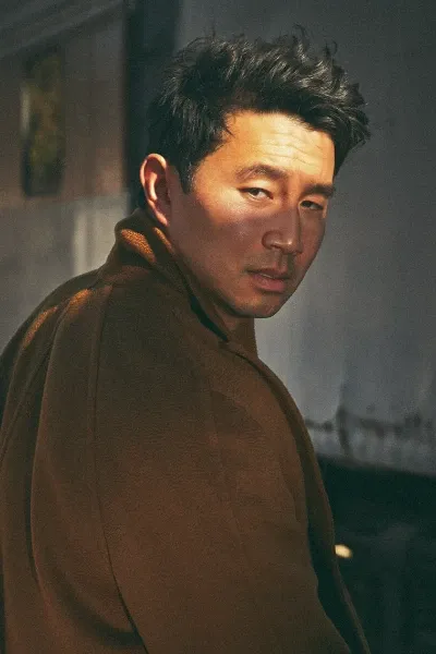 Simu Liu photo