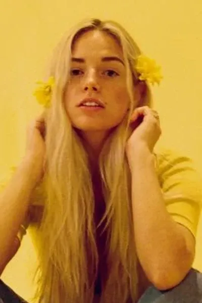 Ashe (singer) photo