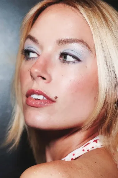 Ashe (singer) photo