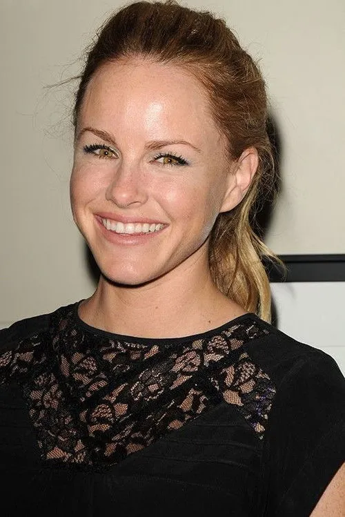 Julie Berman photo