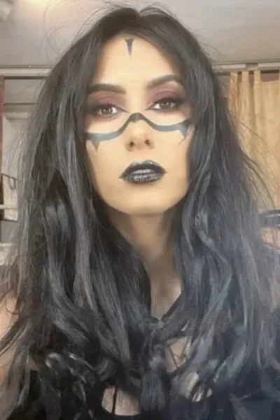 Cristina Vee photo