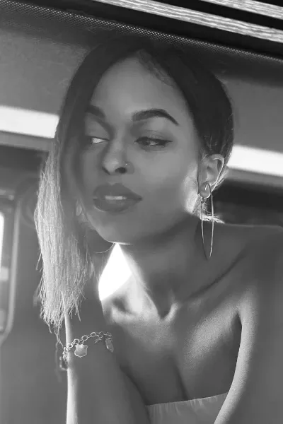 Aziza Scott photo