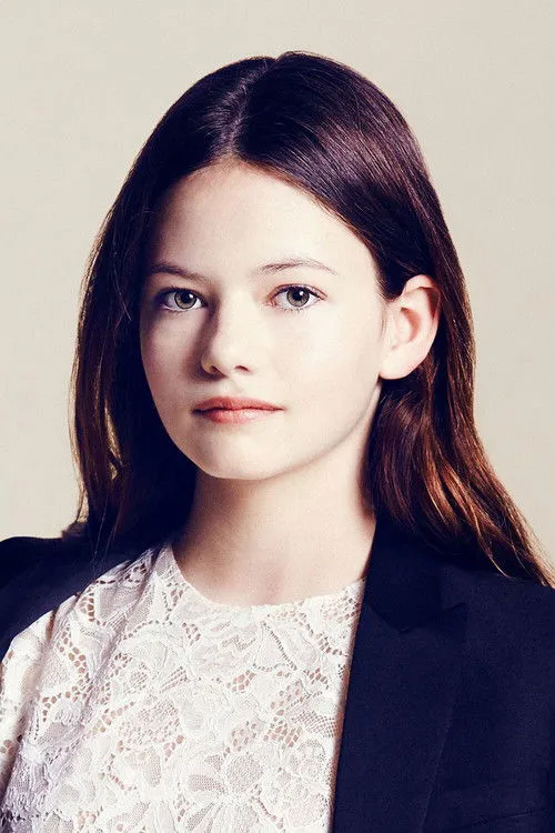 Mackenzie Foy photo