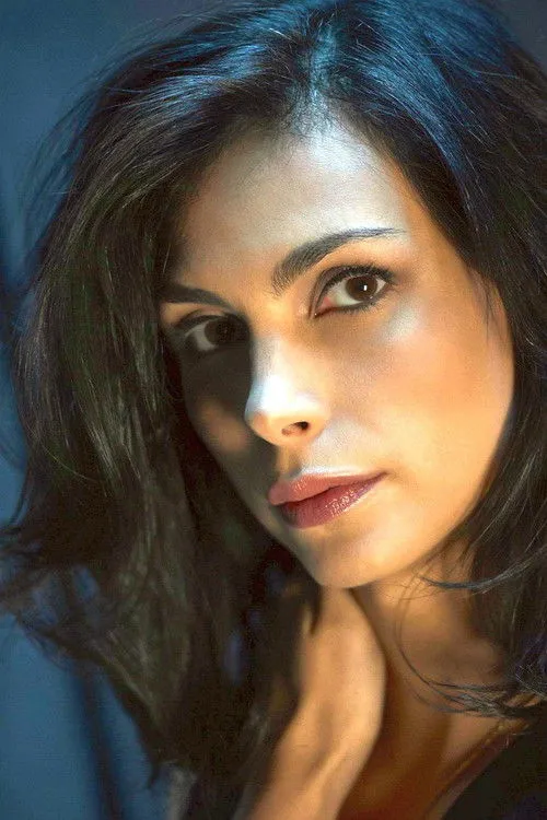 Morena Baccarin photo