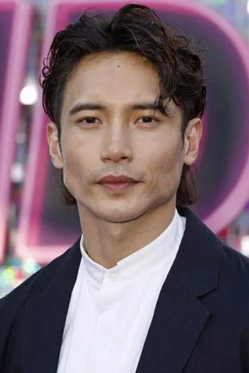 Manny Jacinto photo