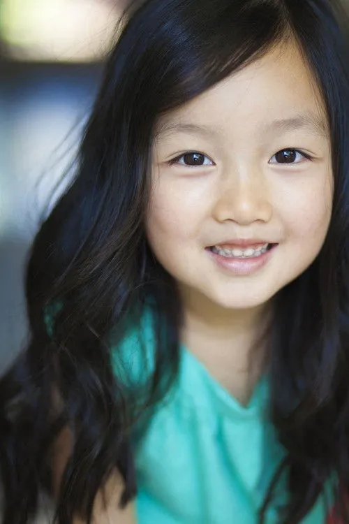 Malea Emma Tjandrawidjaja photo