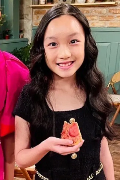 Malea Emma Tjandrawidjaja photo