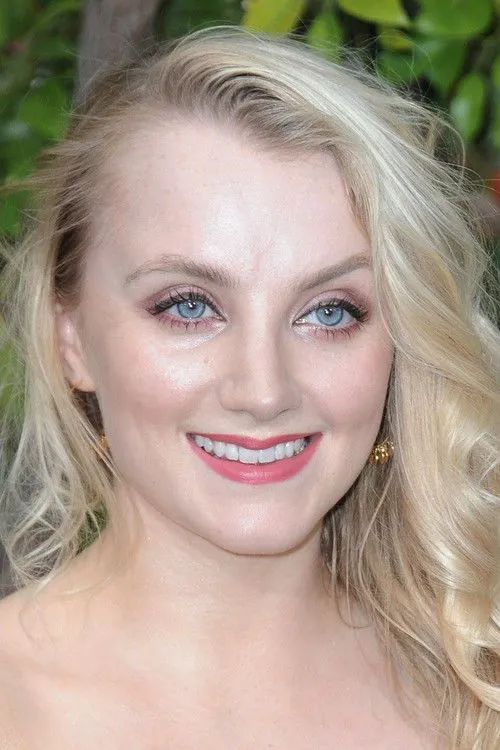 Evanna Lynch photo