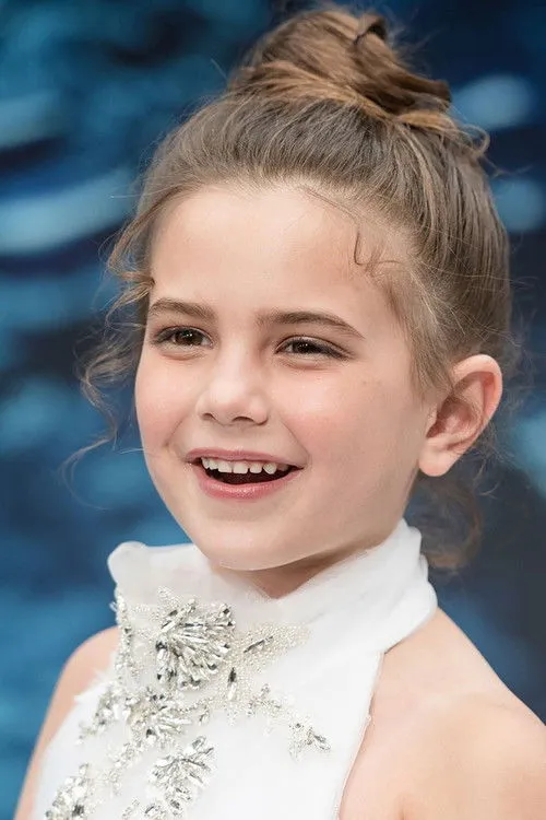 Lexi Rabe photo