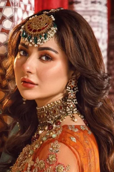 Hania Aamir photo