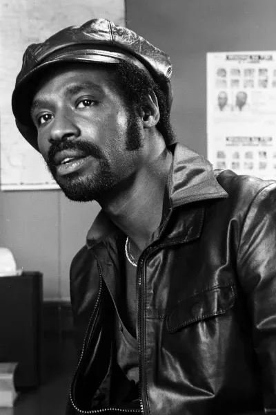 Taurean Blacque photo