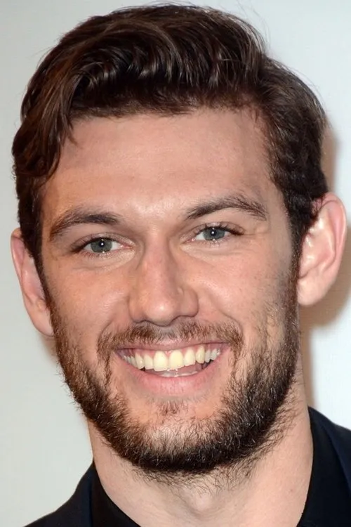 Alex Pettyfer photo