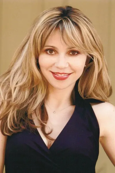 Tara Strong photo