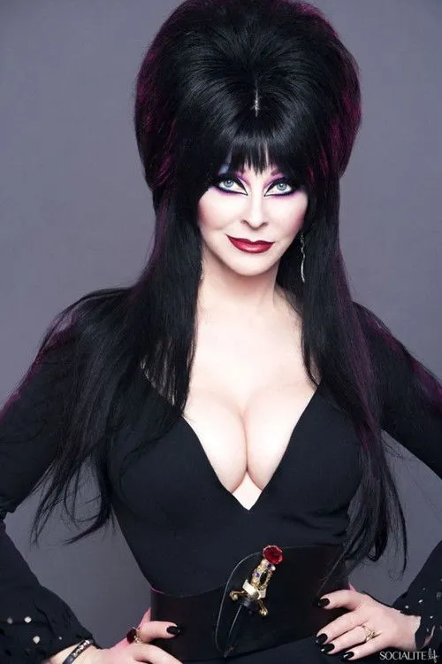 Cassandra Peterson photo