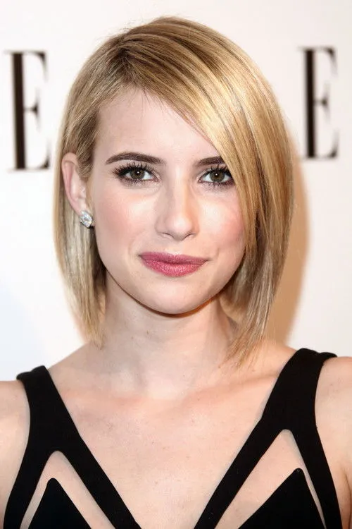 Emma Roberts photo