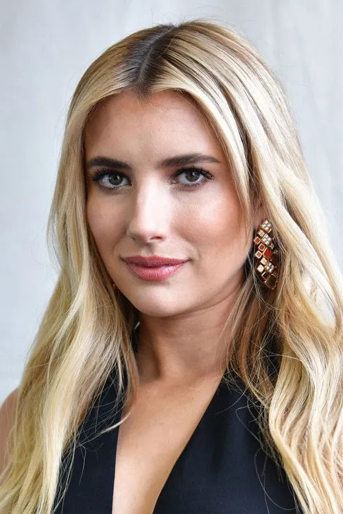 Emma Roberts photo