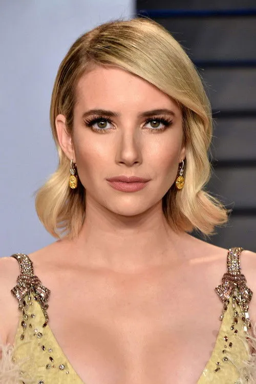 Emma Roberts photo