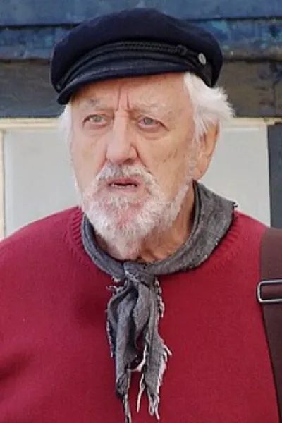 Bernard Cribbins photo