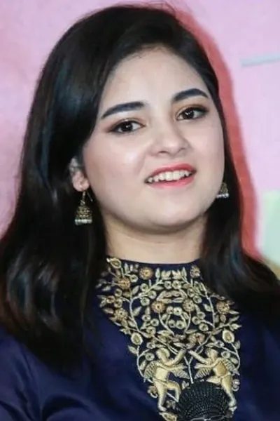 Zaira Wasim photo