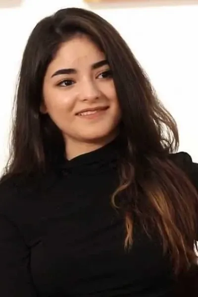 Zaira Wasim photo