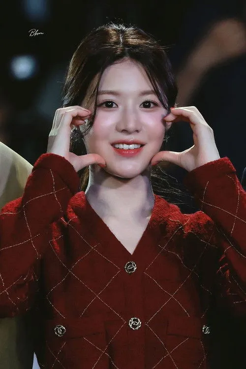 Go Youn-jung photo