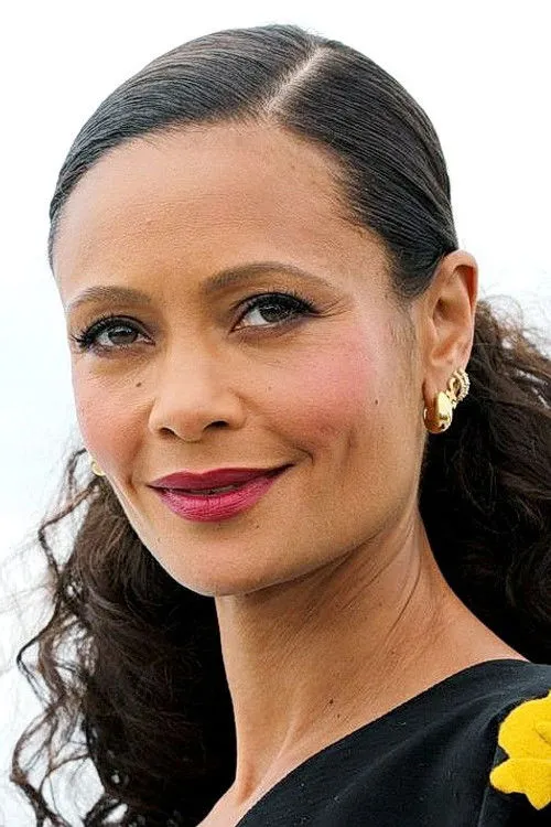 Thandiwe Newton photo