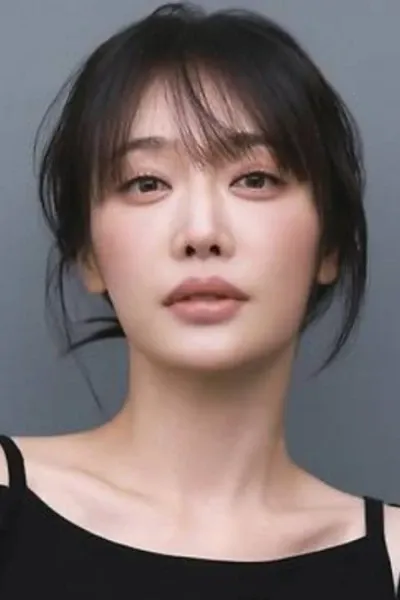 Kim Hieora photo