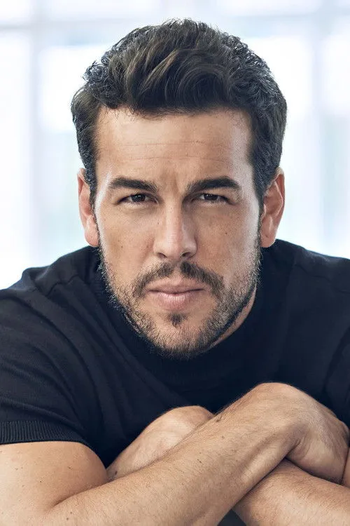 Mario Casas photo