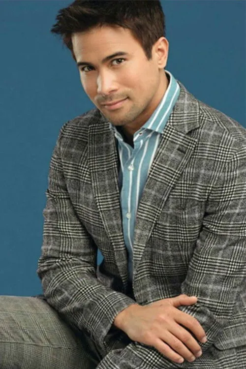 Sam Milby photo