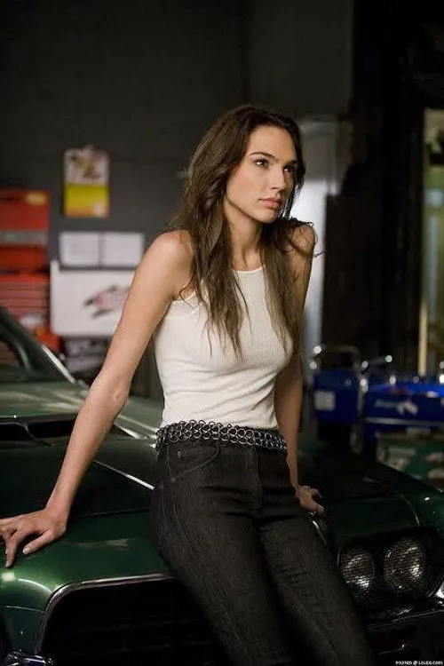Gal Gadot photo