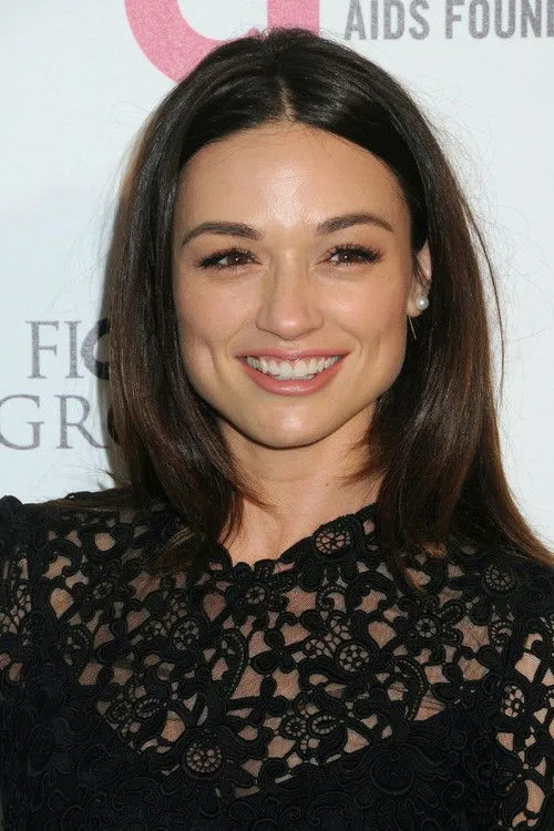 Crystal Reed photo
