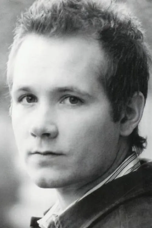 Charlie Kelmeckis